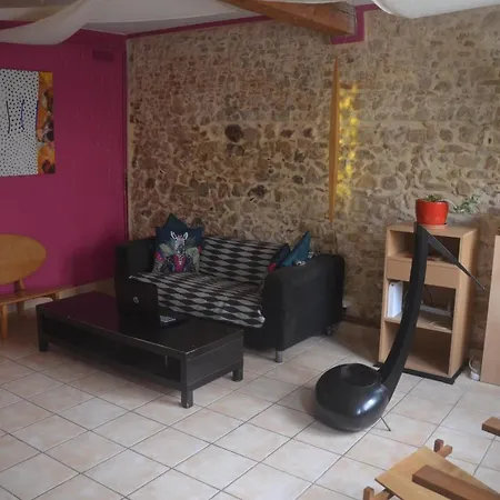 La Maison De L'artisan Holiday home